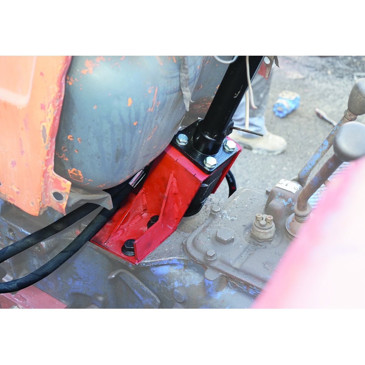 Kit complet servodirectie cu pompa danfos si cilindru hidraulic pentru U-445 cu motor in 4 cilindri